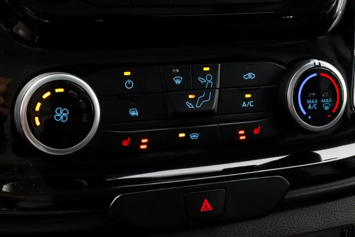 2.0 TDCI 170pk Automaat L1H1 MS-RT Navi/Camera/2x Schuifdeur 03-2023