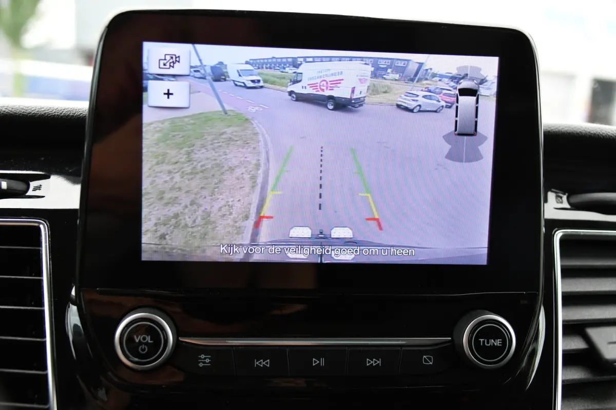 350 2.0 TDCI L3H2 Limited PB Edition Camera, Cruise, Carplay, Xenon, Automaat, 185pk, Stoelverwarming, Trekhaak, Sensoren, Uniek!
