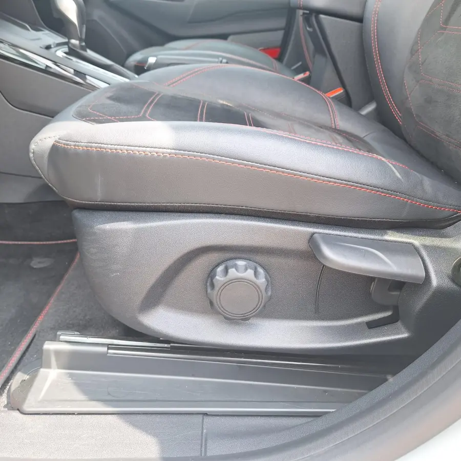 1.0 EcoBoost ST-Line X Facelift! | Automaat | Adaptive Cruise Control | 360" Camera | Elekt Achterklep | BLIS | Draadloze Carplay/Android auto | B&O | Draadloos Laden |
