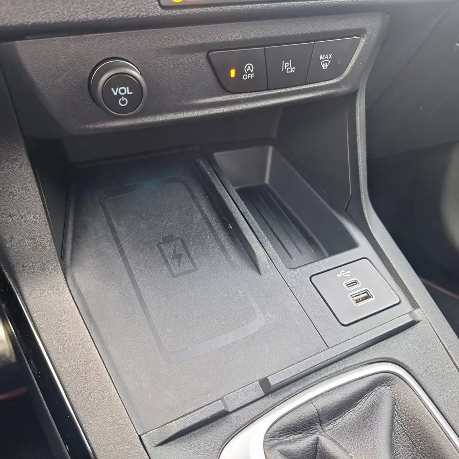 1.0 EcoBoost ST-Line X Facelift! | Automaat | Adaptive Cruise Control | 360" Camera | Elekt Achterklep | BLIS | Draadloze Carplay/Android auto | B&O | Draadloos Laden |