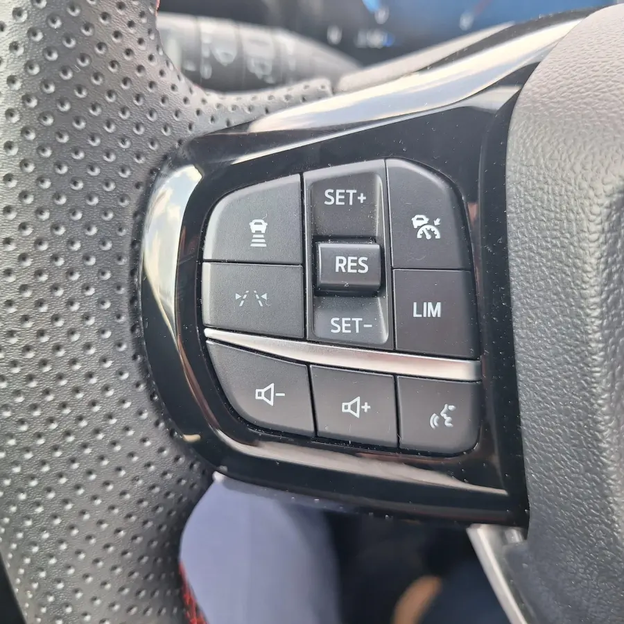 1.0 EcoBoost ST-Line X Facelift! | Automaat | Adaptive Cruise Control | 360" Camera | Elekt Achterklep | BLIS | Draadloze Carplay/Android auto | B&O | Draadloos Laden |
