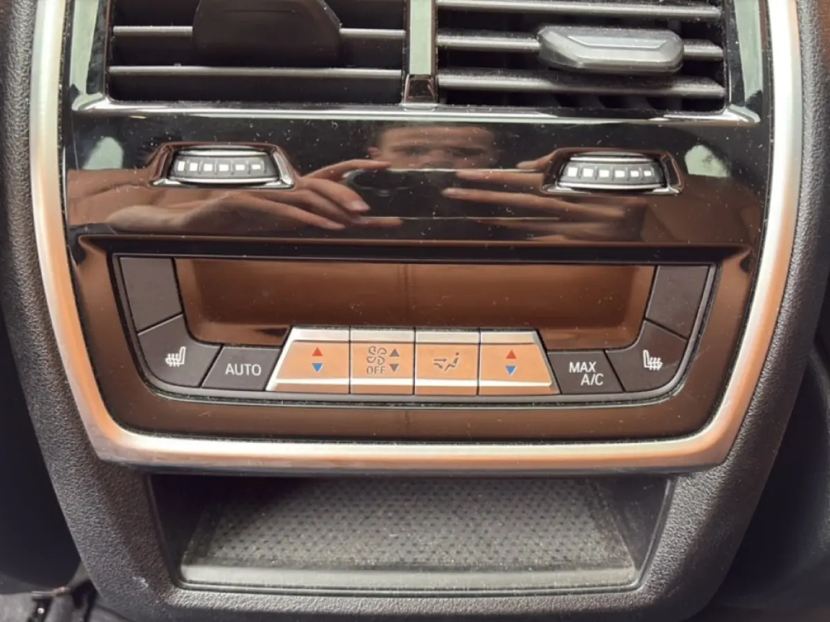 XDRIVE45E XLINE LEDER/PANO-DAK/360CAM/LUCHTVERING/ELEK-KLEP/STOELVERW
