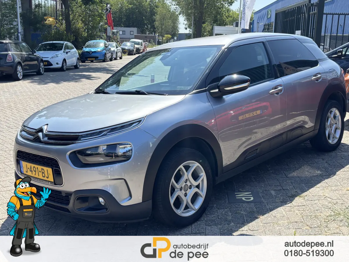 1.2 PureTech Shine GARANTIE/NW.DISTRI/CARPLAY/CLIMA/CRUISE/CAMERA/PDC/LICHTMETAAL/TREKHAAK rijklaarprijs!