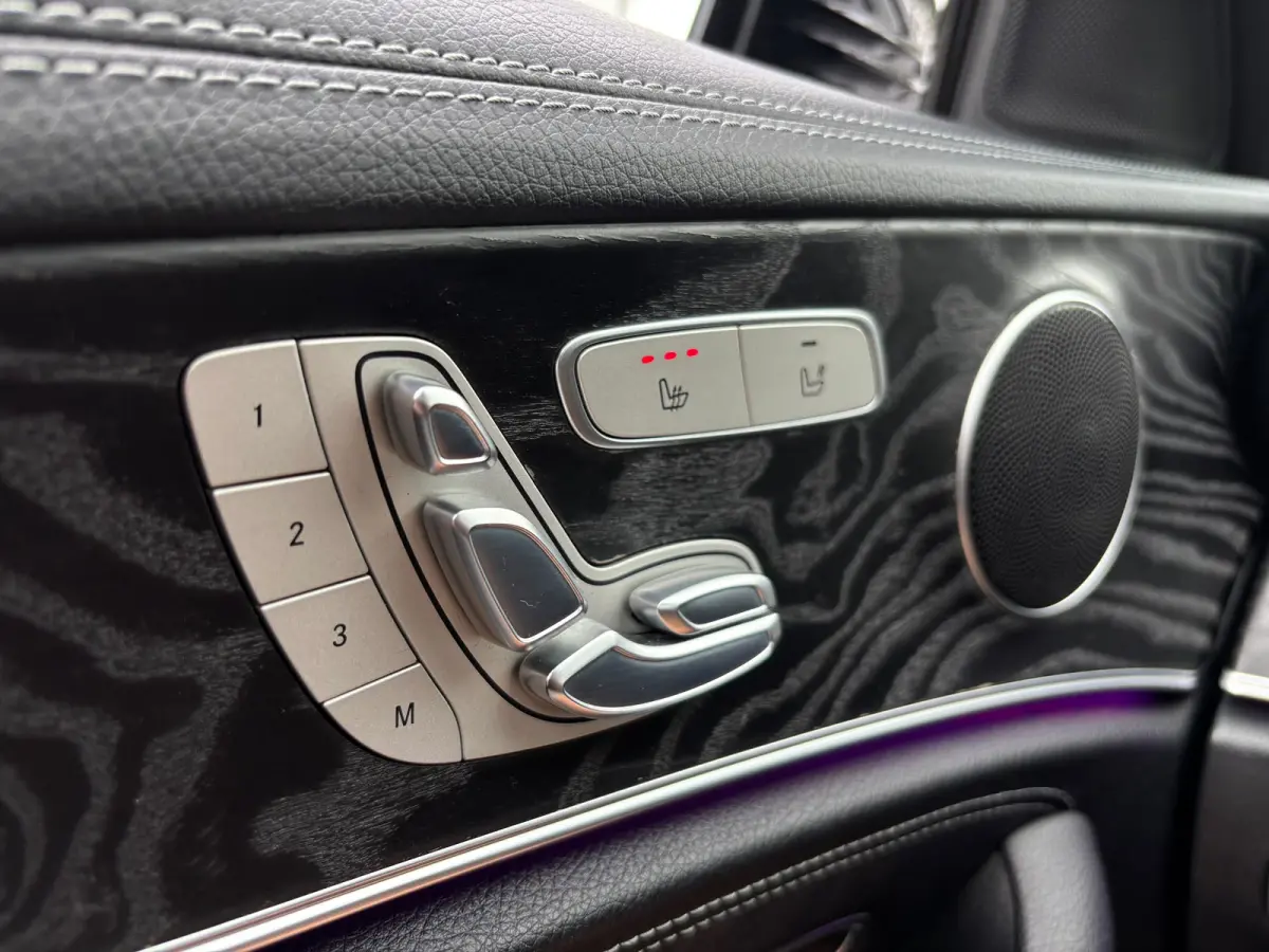 400 4MATIC Premium Plus | Pano | AMG Pakket | Sfeerverlichting | Standkachel