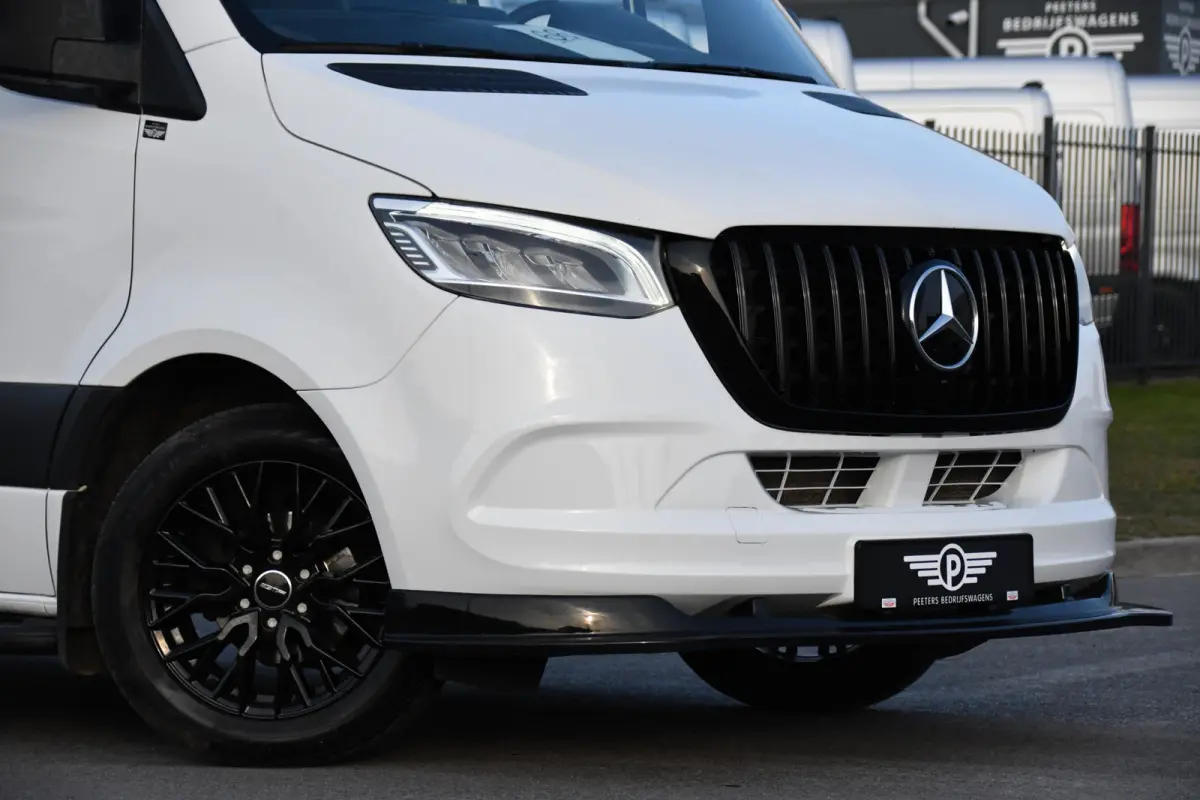 319 V6 3.0 CDI L2H1 RWD AMG Edition Camera, Cruise, Carplay, LED, 10,5'' Mbux, 3500kg Trekhaak, Standkachel, Multimedia, Stoelverwarming, Automaat, Uniek!
