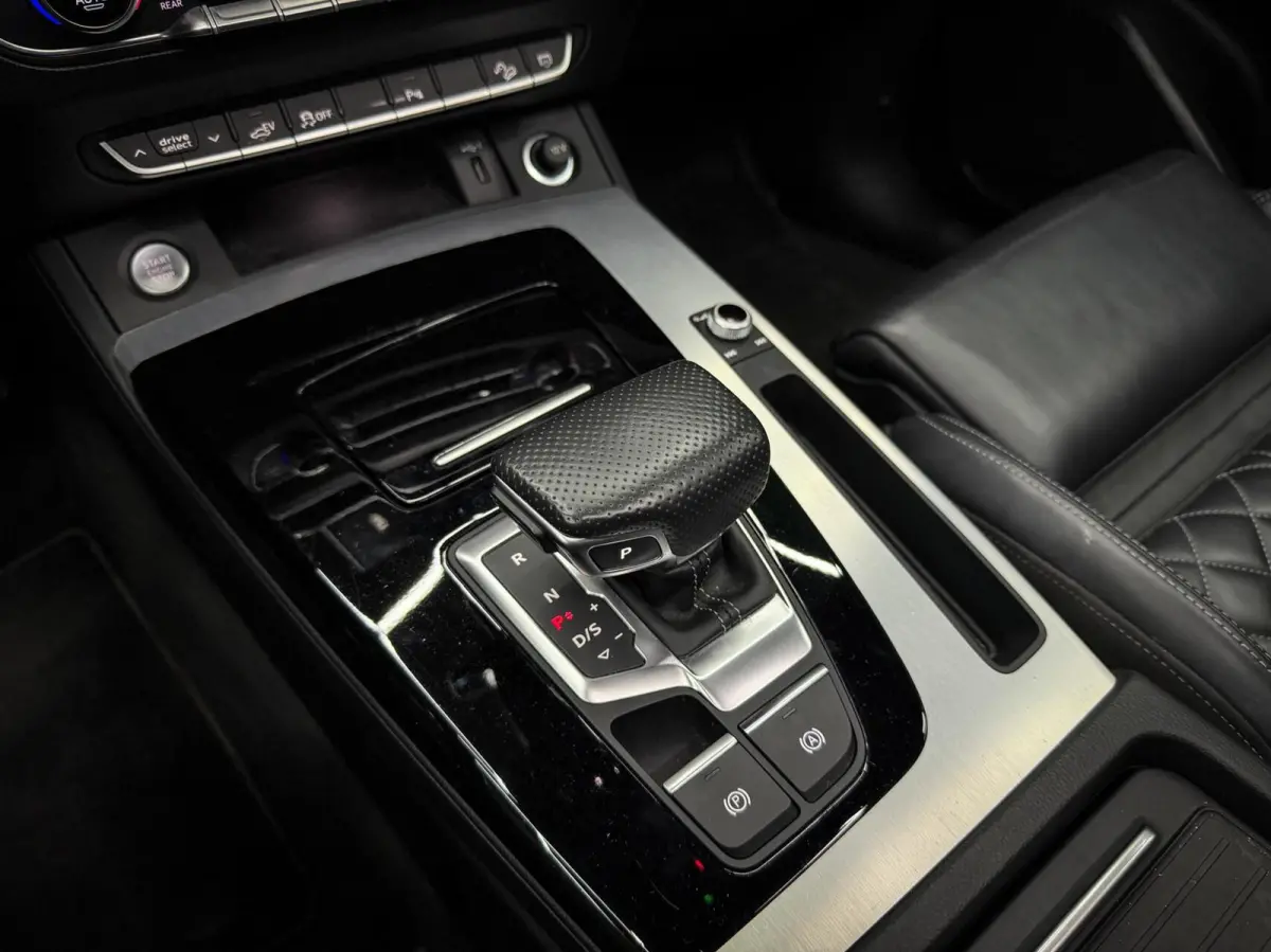 55 TFSI e S-Line Head-up | Keyless | Pano