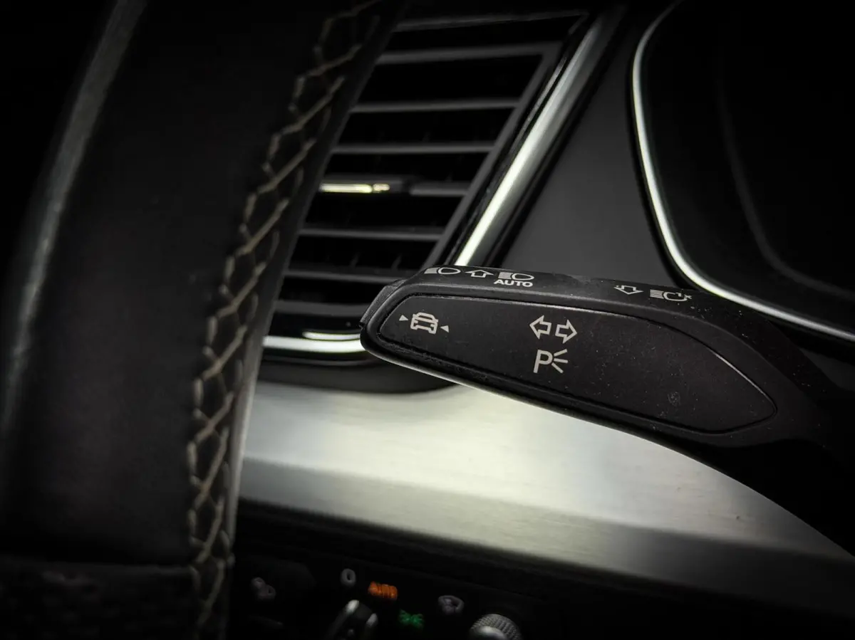 55 TFSI e S-Line Head-up | Keyless | Pano