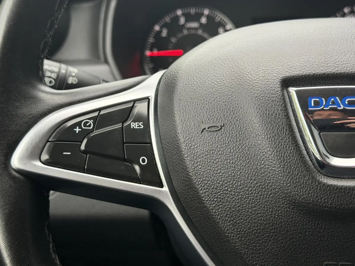 1.0 TCe Prestige Bi-Fuel 1e eigen Trekhaak PDC