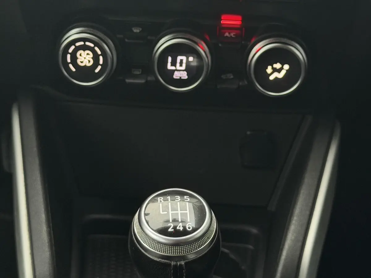 1.0 TCe Prestige Bi-Fuel 1e eigen Trekhaak PDC