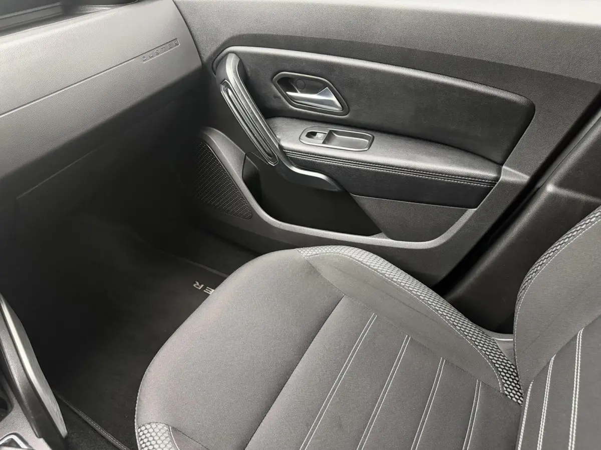 1.0 TCe Prestige Bi-Fuel 1e eigen Trekhaak PDC