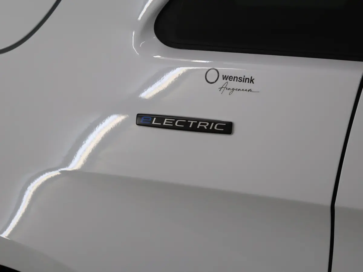129 PRO L2 90 kWh | Snelladen 110 KWh | Parkeerpakket | Comfortbestuurdersstoel | Dodehoekassistent | Navigatie | 360KM range |