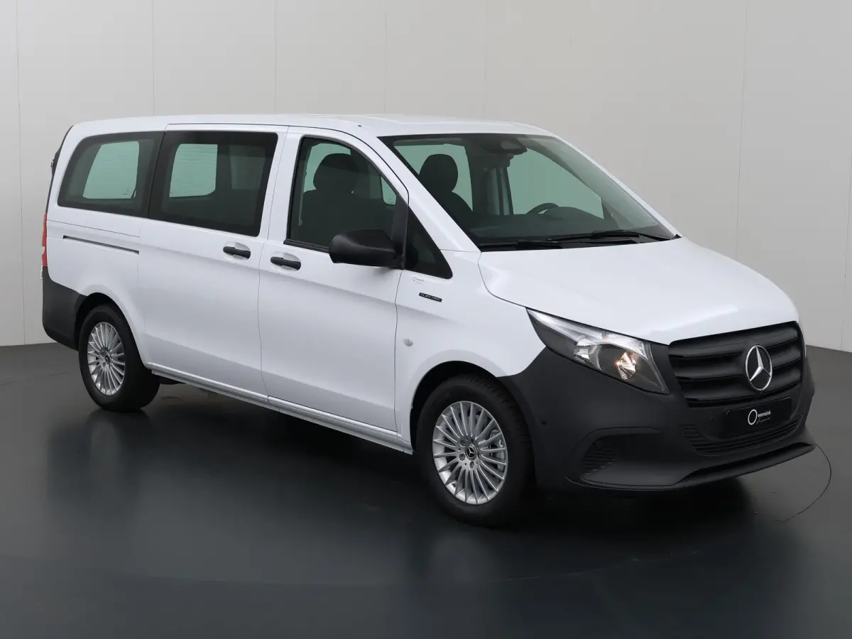 129 PRO L2 90 kWh | Snelladen 110 KWh | Parkeerpakket | Comfortbestuurdersstoel | Dodehoekassistent | Navigatie | 360KM range |