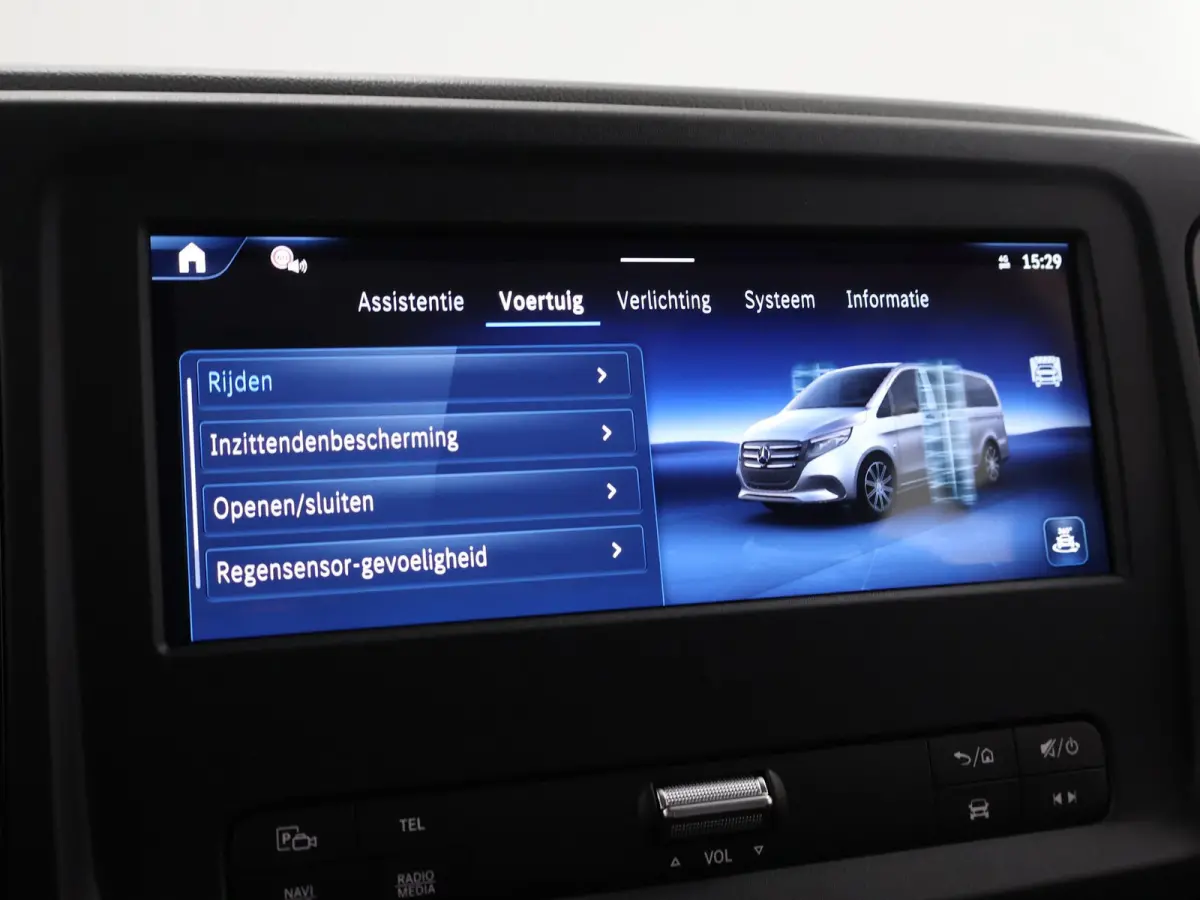 129 PRO L2 90 kWh | Snelladen 110 KWh | Parkeerpakket | Comfortbestuurdersstoel | Dodehoekassistent | Navigatie | 360KM range |