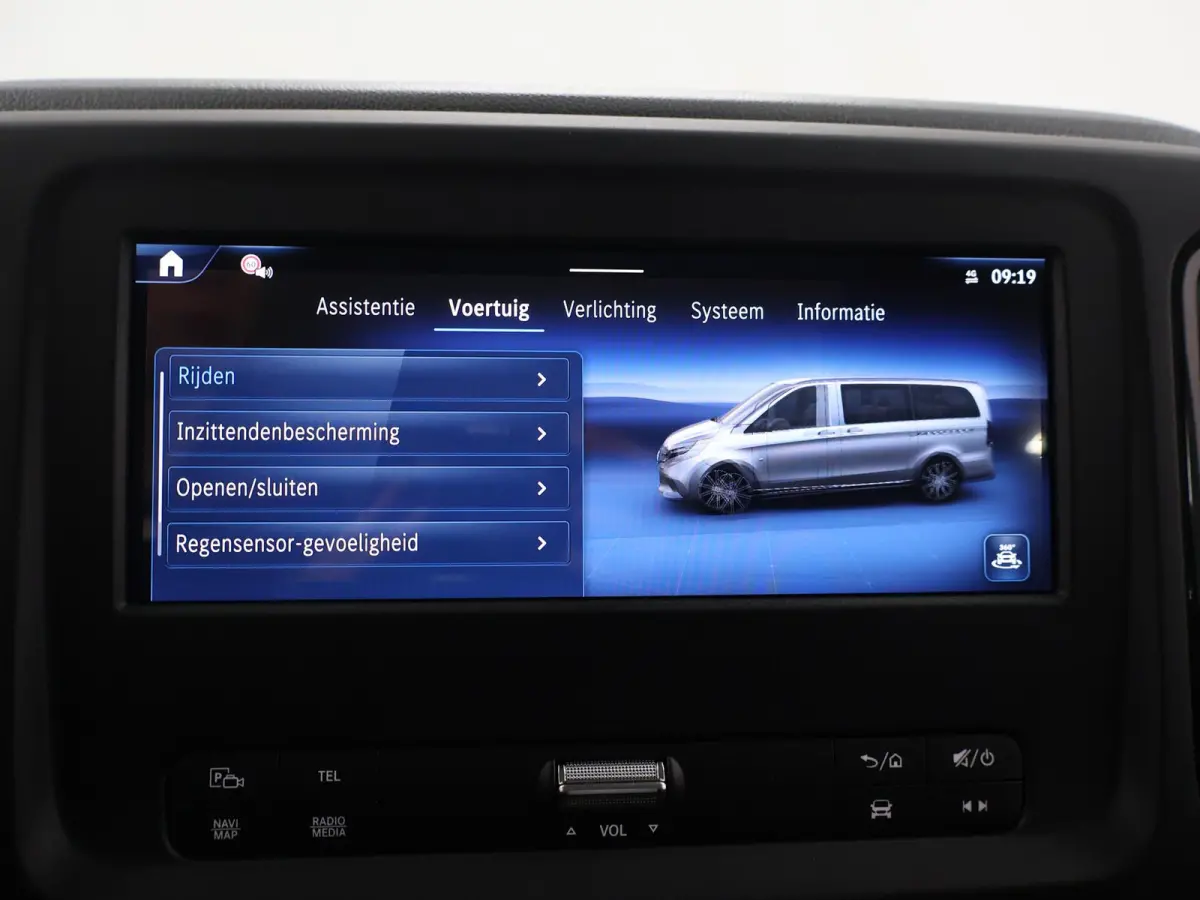129 PRO L2 90 kWh | Snelladen 110 KWh | Parkeerpakket | Comfortbestuurdersstoel | Dodehoekassistent | Navigatie | 360KM range |