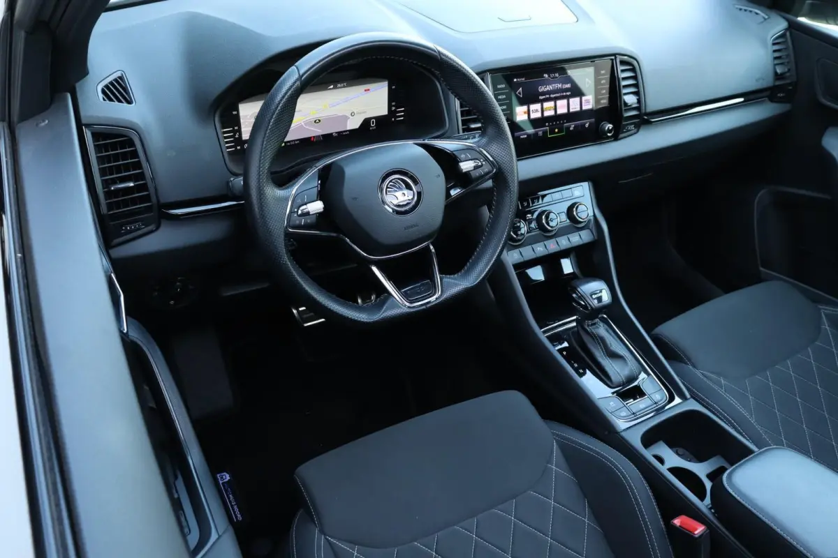 1.5 TSI / 150 PK / DSG / Sportline / FaceLift! / VOL OPTIES / Pano / Black Edition / Virtual Cockpit / Camera / Adaptieve Cruise Control / 18"!