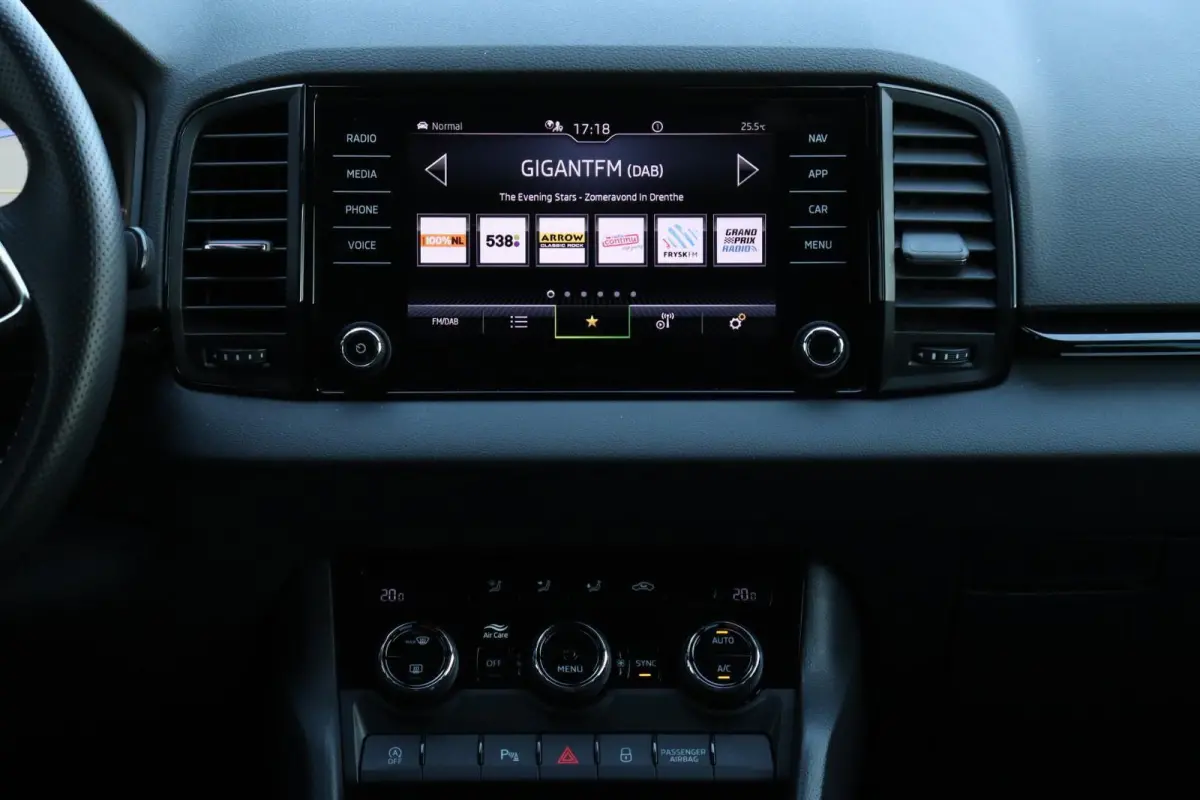 1.5 TSI / 150 PK / DSG / Sportline / FaceLift! / VOL OPTIES / Pano / Black Edition / Virtual Cockpit / Camera / Adaptieve Cruise Control / 18"!