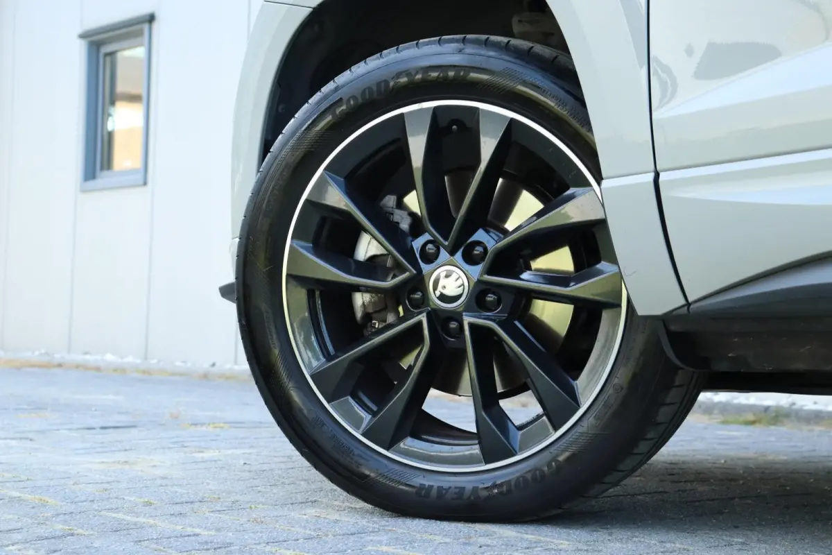 1.5 TSI / 150 PK / DSG / Sportline / FaceLift! / VOL OPTIES / Pano / Black Edition / Virtual Cockpit / Camera / Adaptieve Cruise Control / 18"!