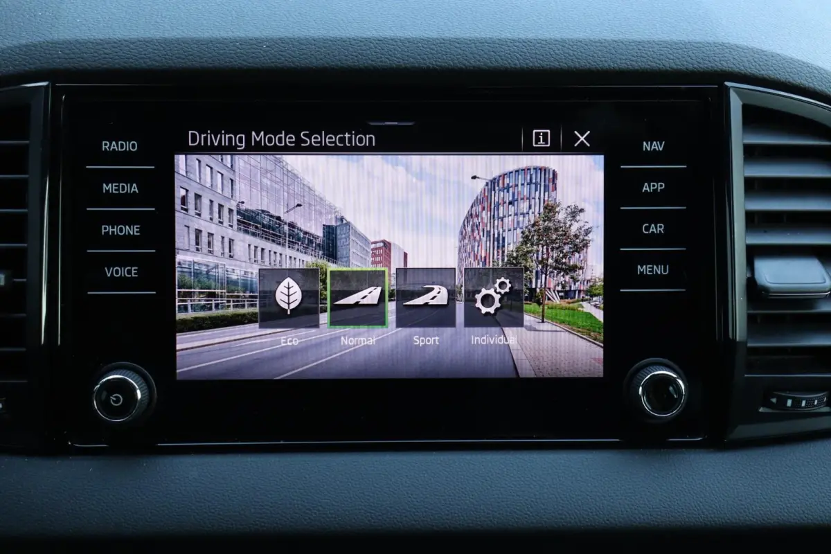 1.5 TSI / 150 PK / DSG / Sportline / FaceLift! / VOL OPTIES / Pano / Black Edition / Virtual Cockpit / Camera / Adaptieve Cruise Control / 18"!