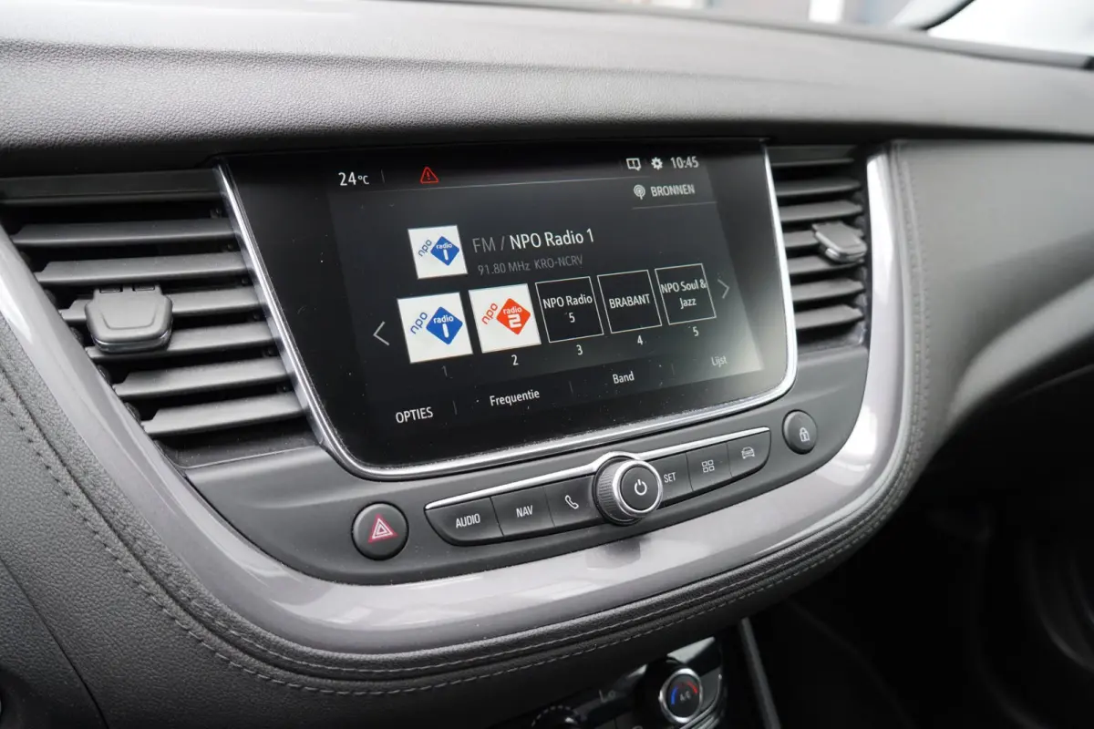 Opel Grandland X 2019 | Apple CarPlay & Android Auto | Trekhaak | Dodehoekdetectie | PDC