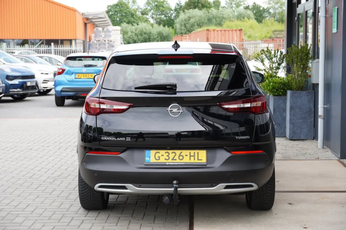 Opel Grandland X 2019 | Apple CarPlay & Android Auto | Trekhaak | Dodehoekdetectie | PDC