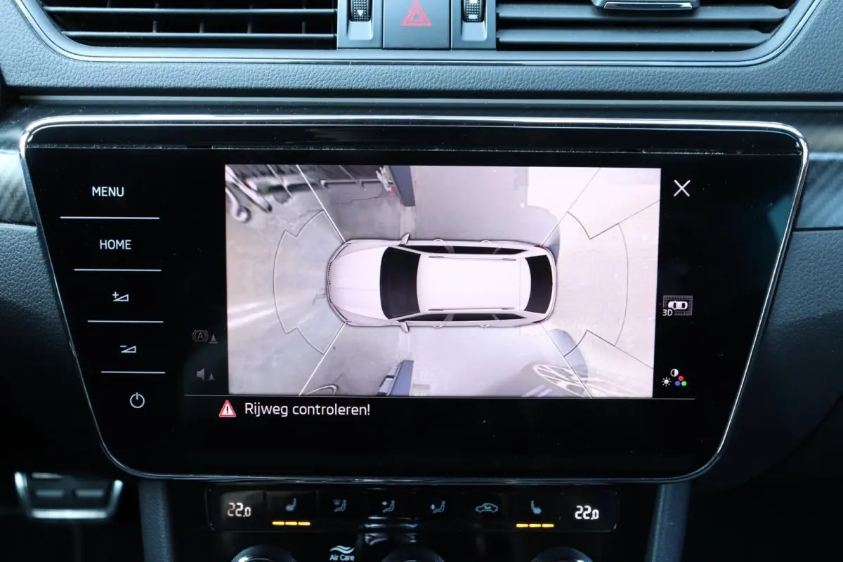 iV / 218 PK / DSG / Vol Opties! / Sportline / Black Edition / Virtual Cockpit / CANTON / 360 Camera / ACC / Trekhaak / 19"!