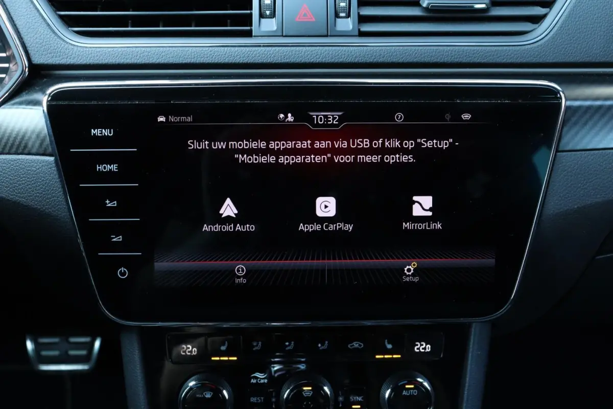 iV / 218 PK / DSG / Vol Opties! / Sportline / Black Edition / Virtual Cockpit / CANTON / 360 Camera / ACC / Trekhaak / 19"!