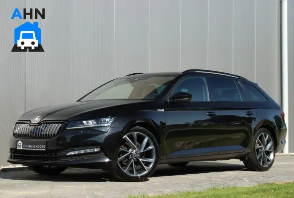 iV / 218 PK / DSG / Vol Opties! / Sportline / Black Edition / Virtual Cockpit / CANTON / 360 Camera / ACC / Trekhaak / 19"!