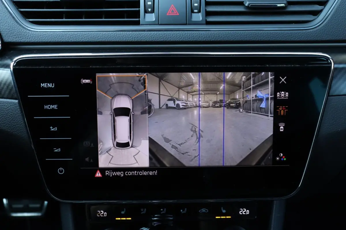 iV / 218 PK / DSG / Vol Opties! / Sportline / Black Edition / Virtual Cockpit / CANTON / 360 Camera / ACC / Trekhaak / 19"!