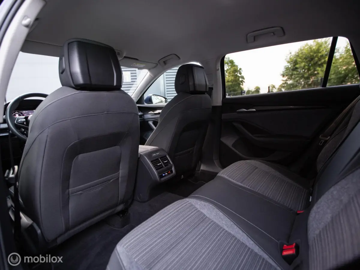 1.5 TSI MHEV Business Edition 150PK