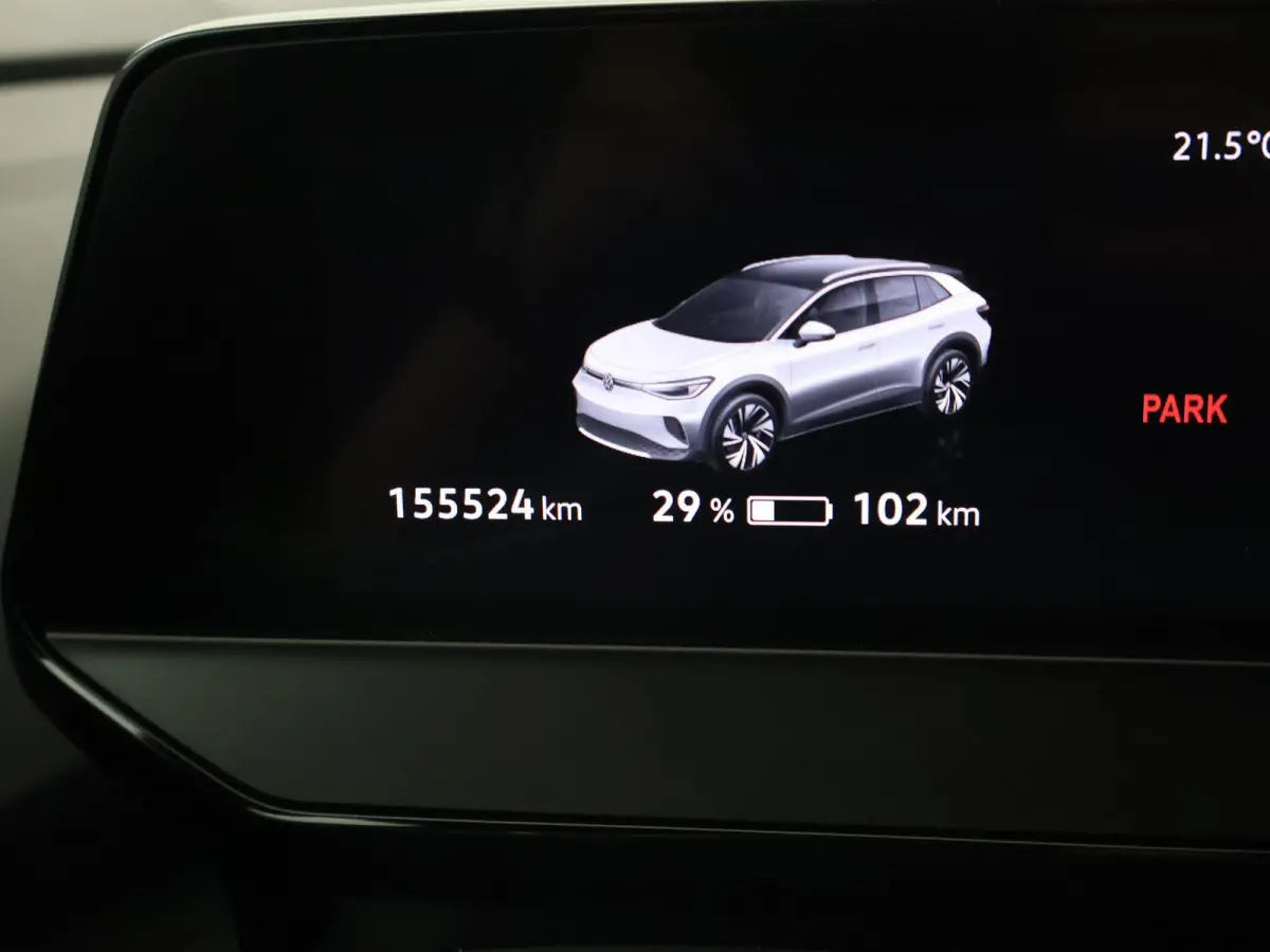 PRO 77 kWh 204 PK MOONSTONE GREY + CAMERA | ADAPTIVE CRUISE | SFEER | STOELVERWARMING