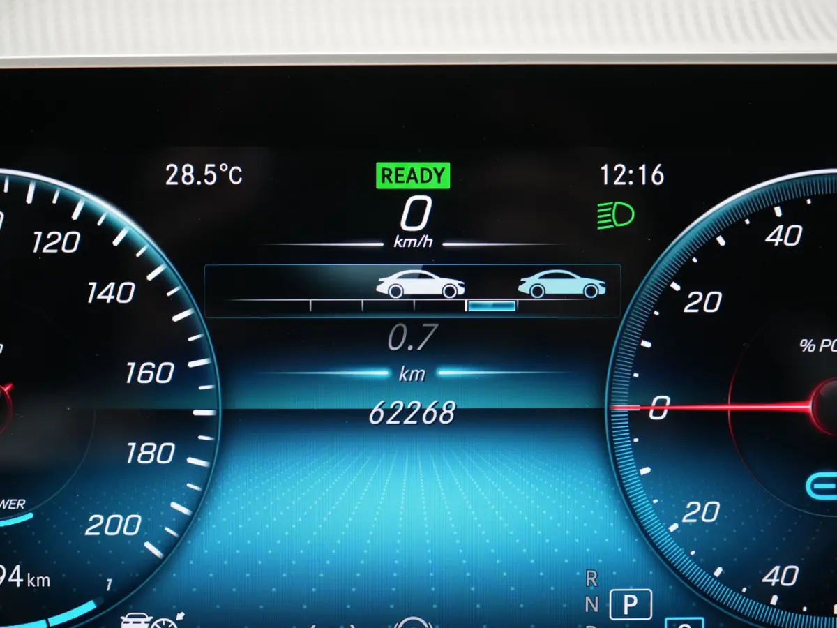 400 4MATIC Business Solution AMG 80 kWh 408pk Dealer O.H. | Panodak | Adaptive Cruise | Head Up | 360 Camera | Burmester Audio | Lederen Sportstoelen Massage & Memory | Sfeerverlichting | Bl