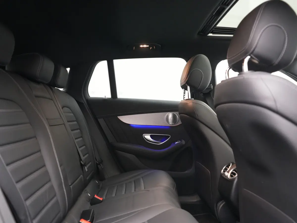 400 4MATIC Business Solution AMG 80 kWh 408pk Dealer O.H. | Panodak | Adaptive Cruise | Head Up | 360 Camera | Burmester Audio | Lederen Sportstoelen Massage & Memory | Sfeerverlichting | Bl