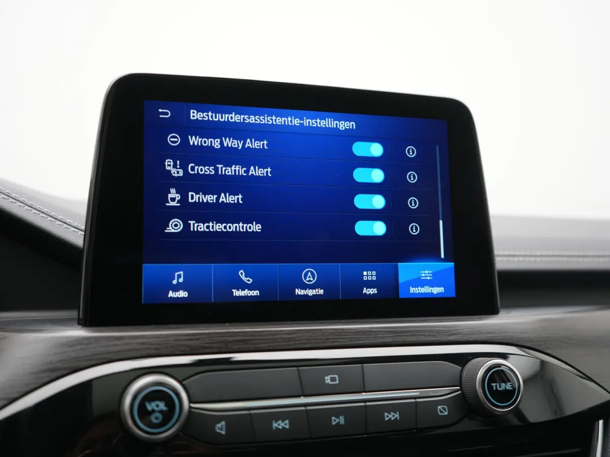 2.5 Vignale PHEV 225pk Dealer O.H. | Trekhaak Af Fabriek | Panodak | Adaptive Cruise | Head Up | Bang & Olufsen | 360 Camera | Lederen Comfortzetels Memory & Verwarmd | Keyless | Stuur Verwa