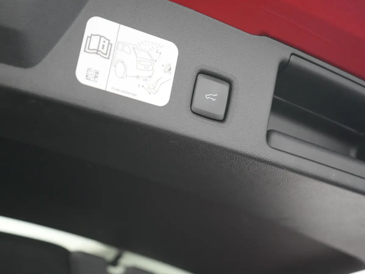 2.5 Vignale PHEV 225pk Dealer O.H. | Trekhaak Af Fabriek | Panodak | Adaptive Cruise | Head Up | Bang & Olufsen | 360 Camera | Lederen Comfortzetels Memory & Verwarmd | Keyless | Stuur Verwa