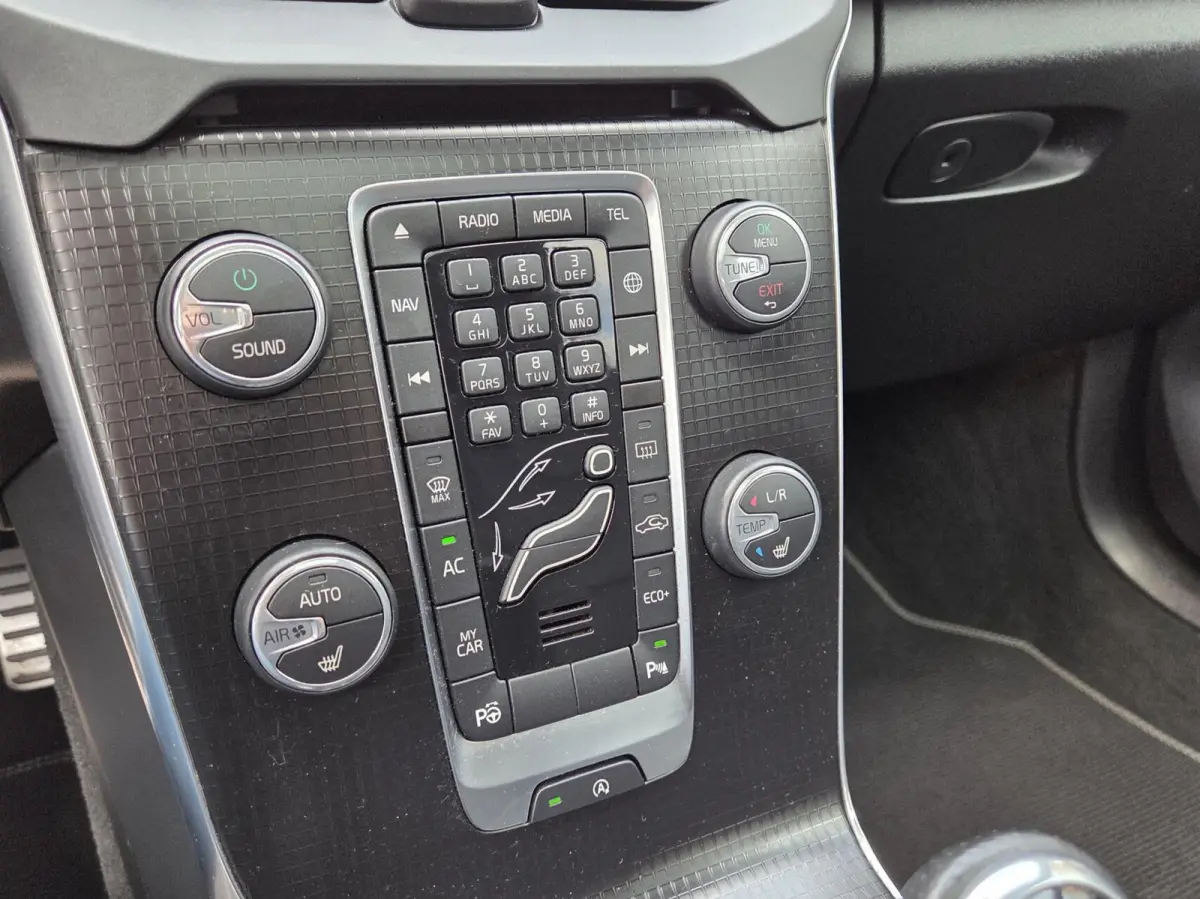 1.5 T3 Polar+ Sport | Leder | Pano | Harman/Kardon | Camera