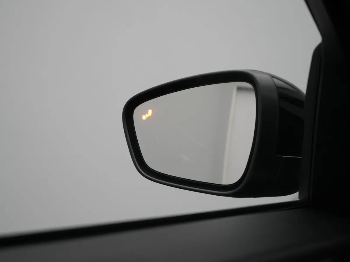 2.5 Vignale PHEV 225pk Dealer O.H. | Panodak | Adaptive Cruise | 360 Camera | Bang & Olufsen | Lederen Comfortzetels Memory & Verwarmd | Stuur Verwarmd | Keyless | Blis | Apple Carplay | Nav