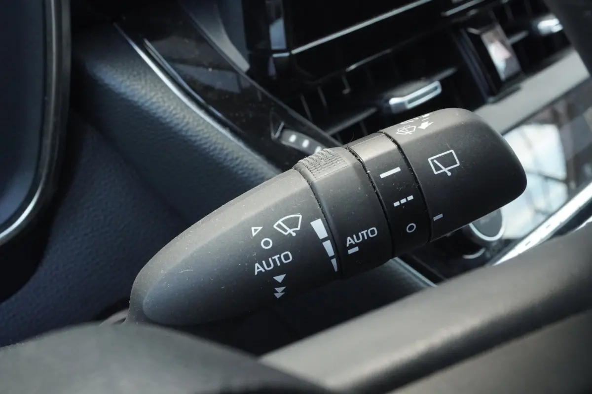 Hybrid 140 Business Plus+Led+Half-Leder+Vitrual+Navigatie+Camera+Adap-cruise+Elek-Klep+Premium-Kleur
