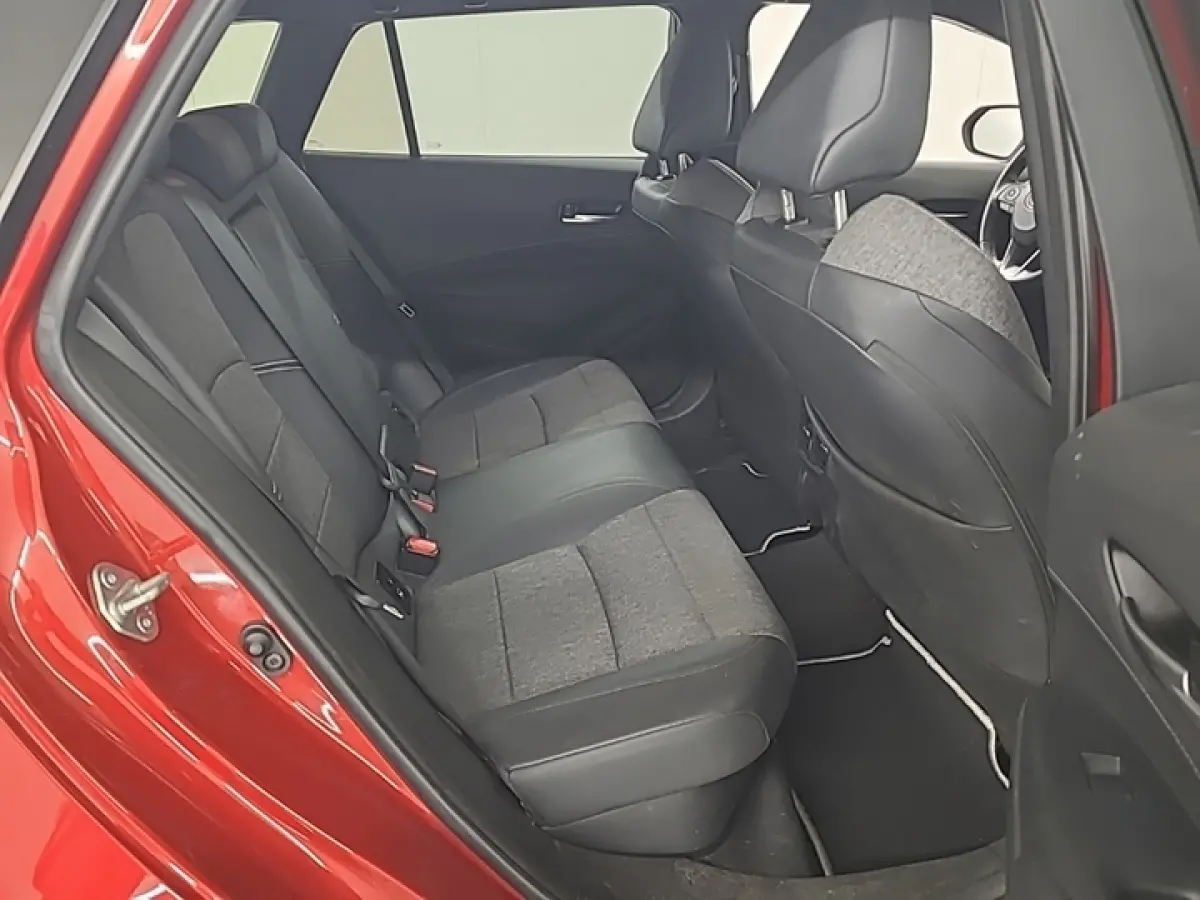Hybrid 140 Business Plus+Led+Half-Leder+Vitrual+Navigatie+Camera+Adap-cruise+Elek-Klep+Premium-Kleur
