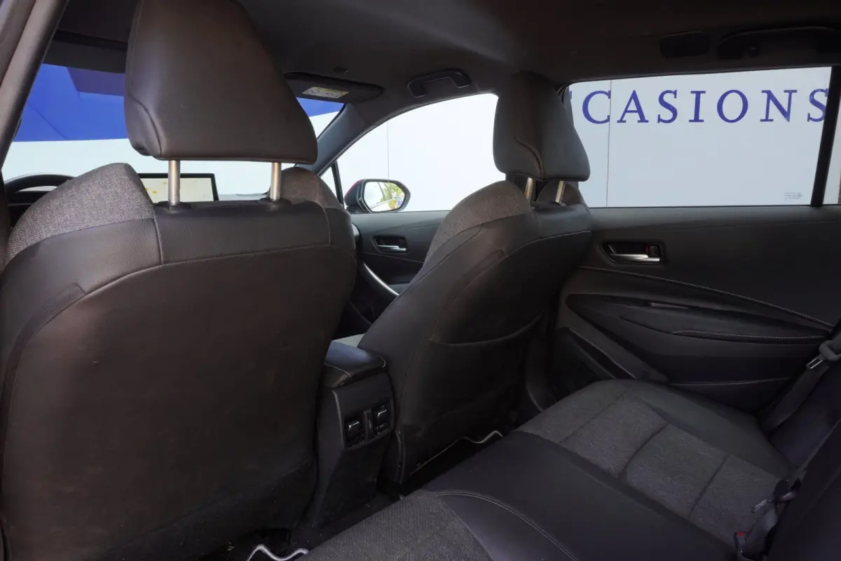 Hybrid 140 Business Plus+Led+Half-Leder+Vitrual+Navigatie+Camera+Adap-cruise+Elek-Klep+Premium-Kleur