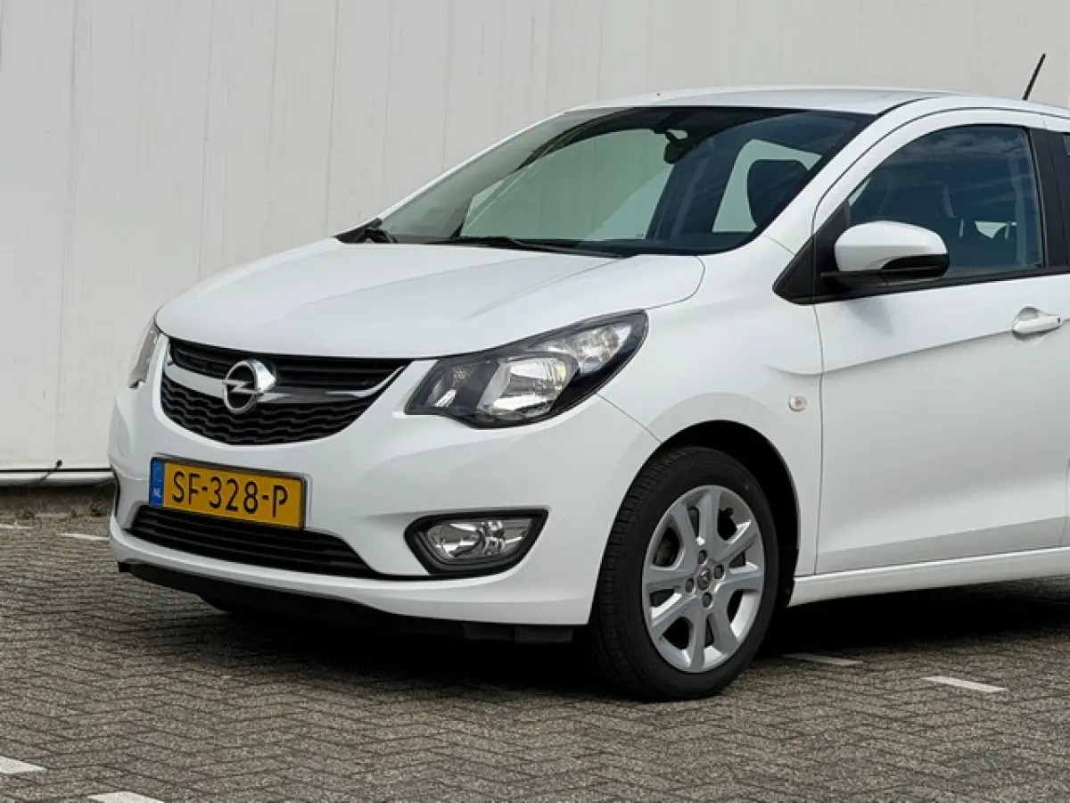 1.0 Edition met Airco, Parkeersensoren, 1e Eigenaar, Dealer onderhouden!