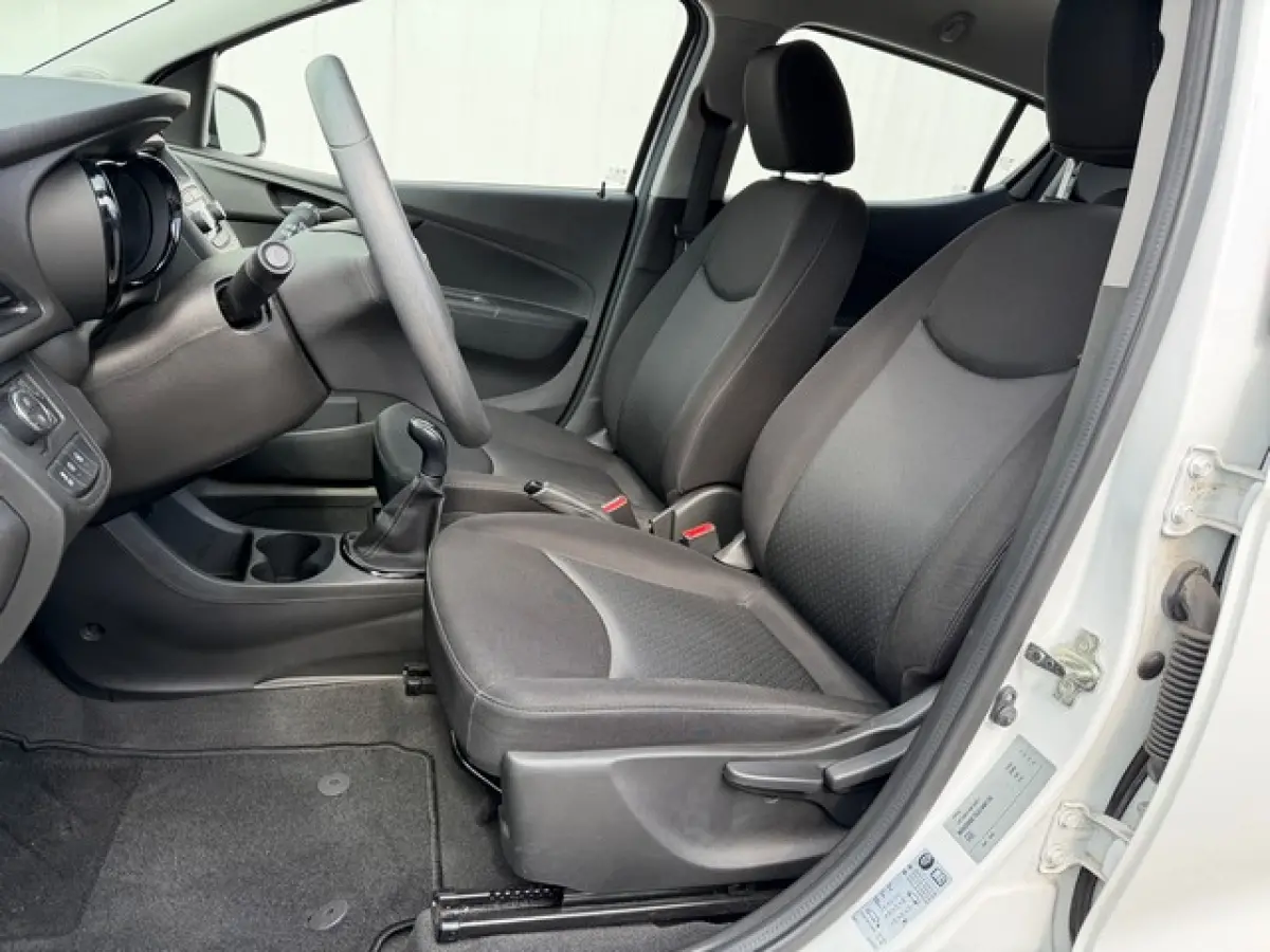 1.0 Edition met Airco, Parkeersensoren, 1e Eigenaar, Dealer onderhouden!