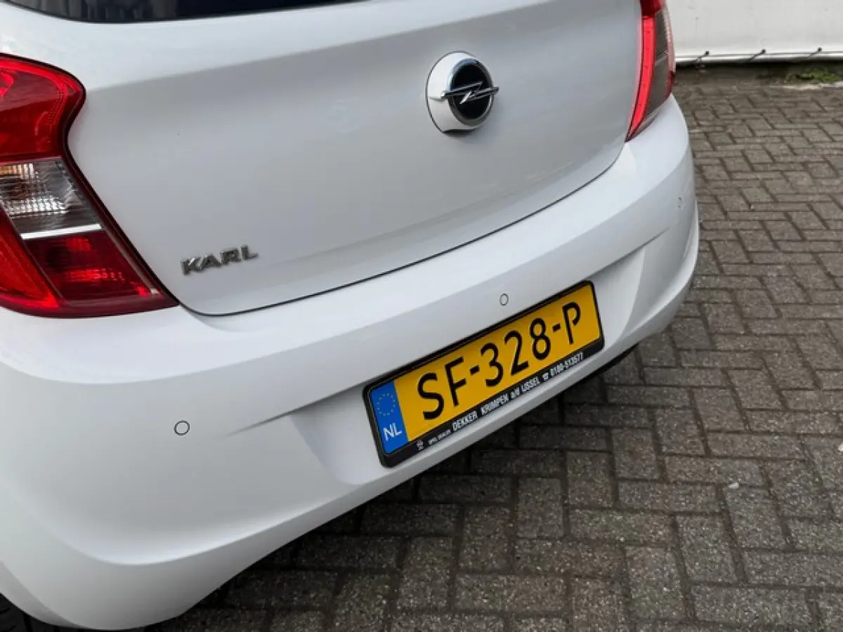 1.0 Edition met Airco, Parkeersensoren, 1e Eigenaar, Dealer onderhouden!