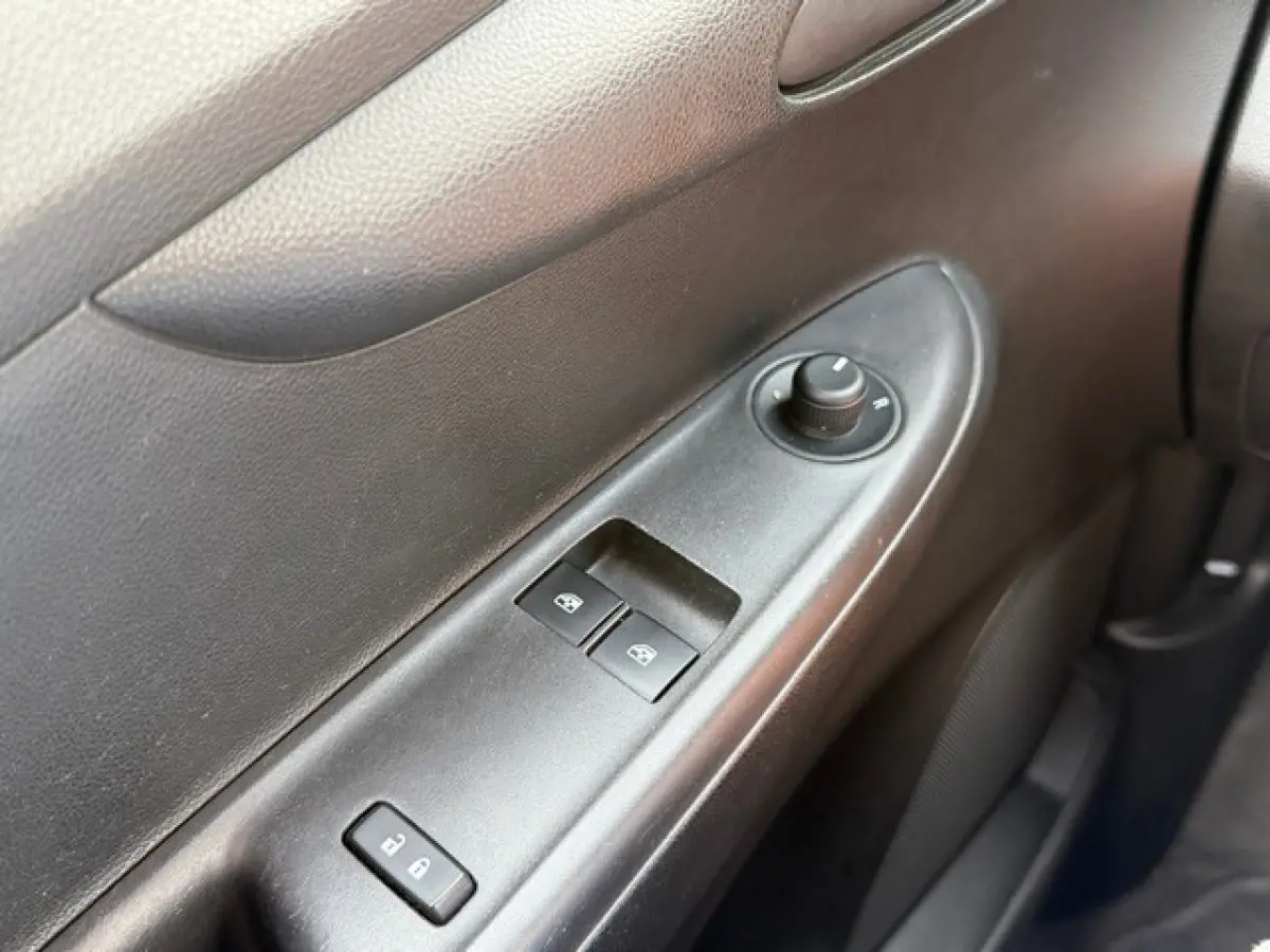 1.0 Edition met Airco, Parkeersensoren, 1e Eigenaar, Dealer onderhouden!