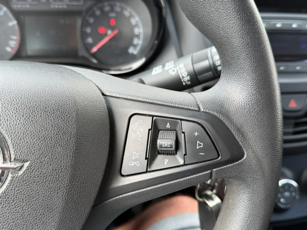 1.0 Edition met Airco, Parkeersensoren, 1e Eigenaar, Dealer onderhouden!