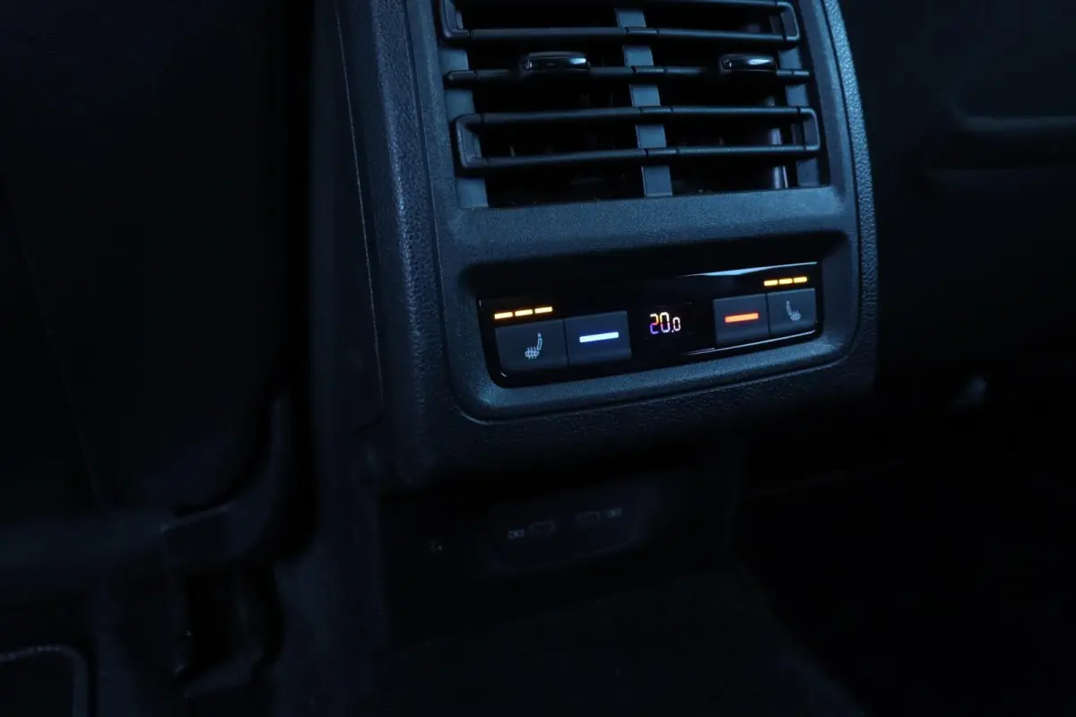 8 1.5 eTSI Style / 150PK / DSG / Virtual Cockpit / PANO / MATRIX LED / ACC / DAB / 17"!