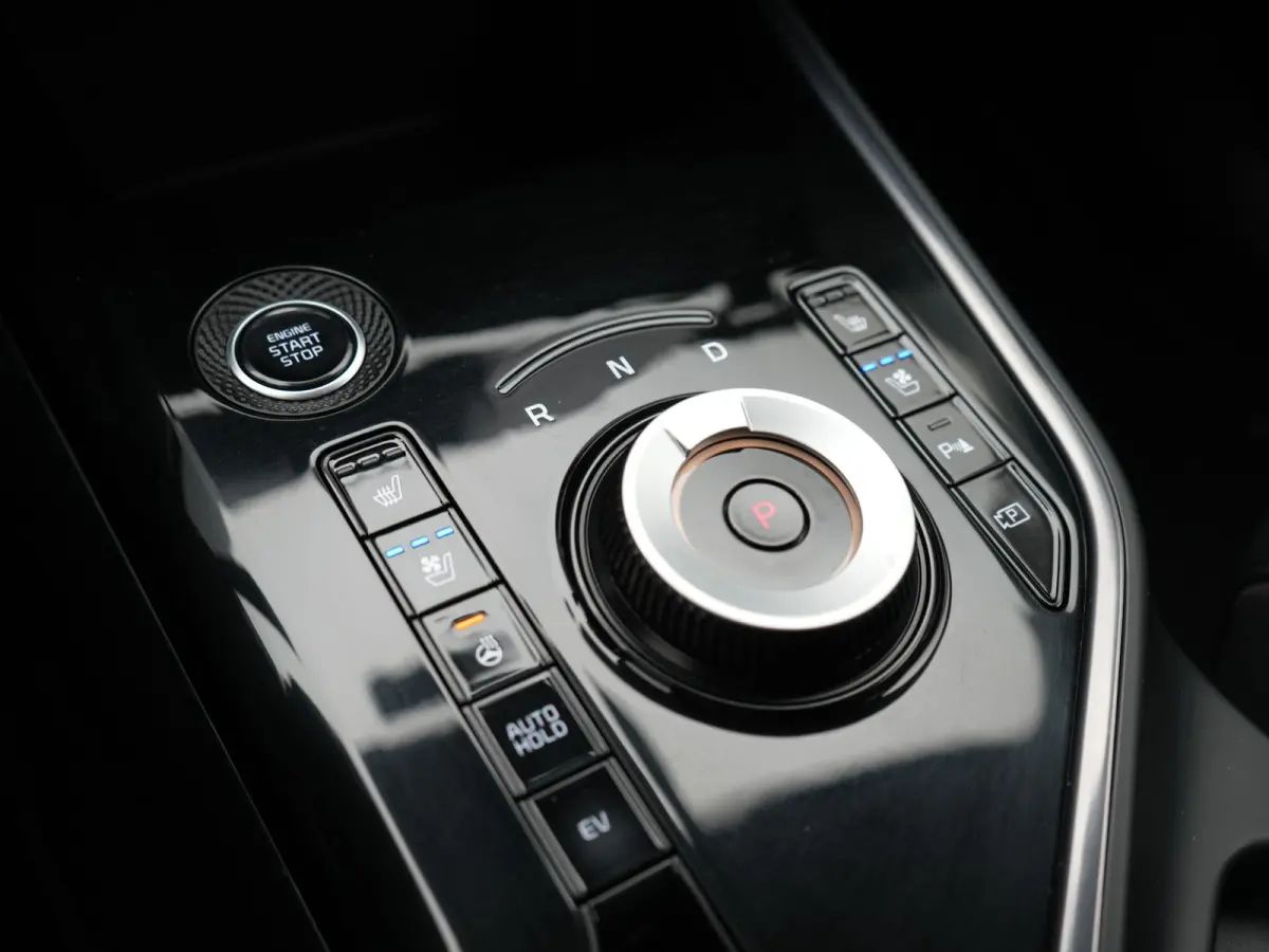 1.6 GDi ExecutiveLine PHEV 182pk Dealer O.H. | Adaptive Cruise | Head Up | Camera | Harman / Kardon | Lederen Sportstoelen Ventilatie & Memory | Keyless | Blis | Stoelen & Stuur Verwarmd | S