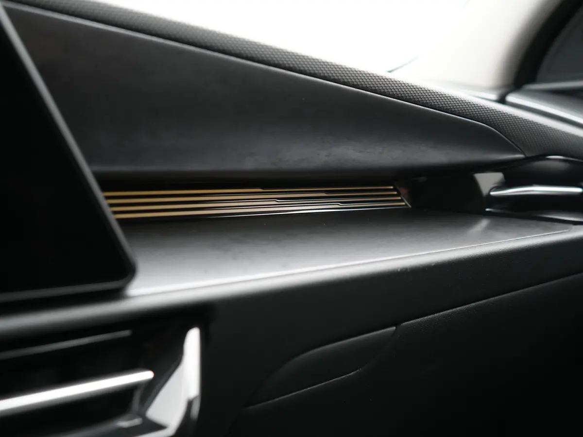 1.6 GDi ExecutiveLine PHEV 182pk Dealer O.H. | Adaptive Cruise | Head Up | Camera | Harman / Kardon | Lederen Sportstoelen Ventilatie & Memory | Keyless | Blis | Stoelen & Stuur Verwarmd | S