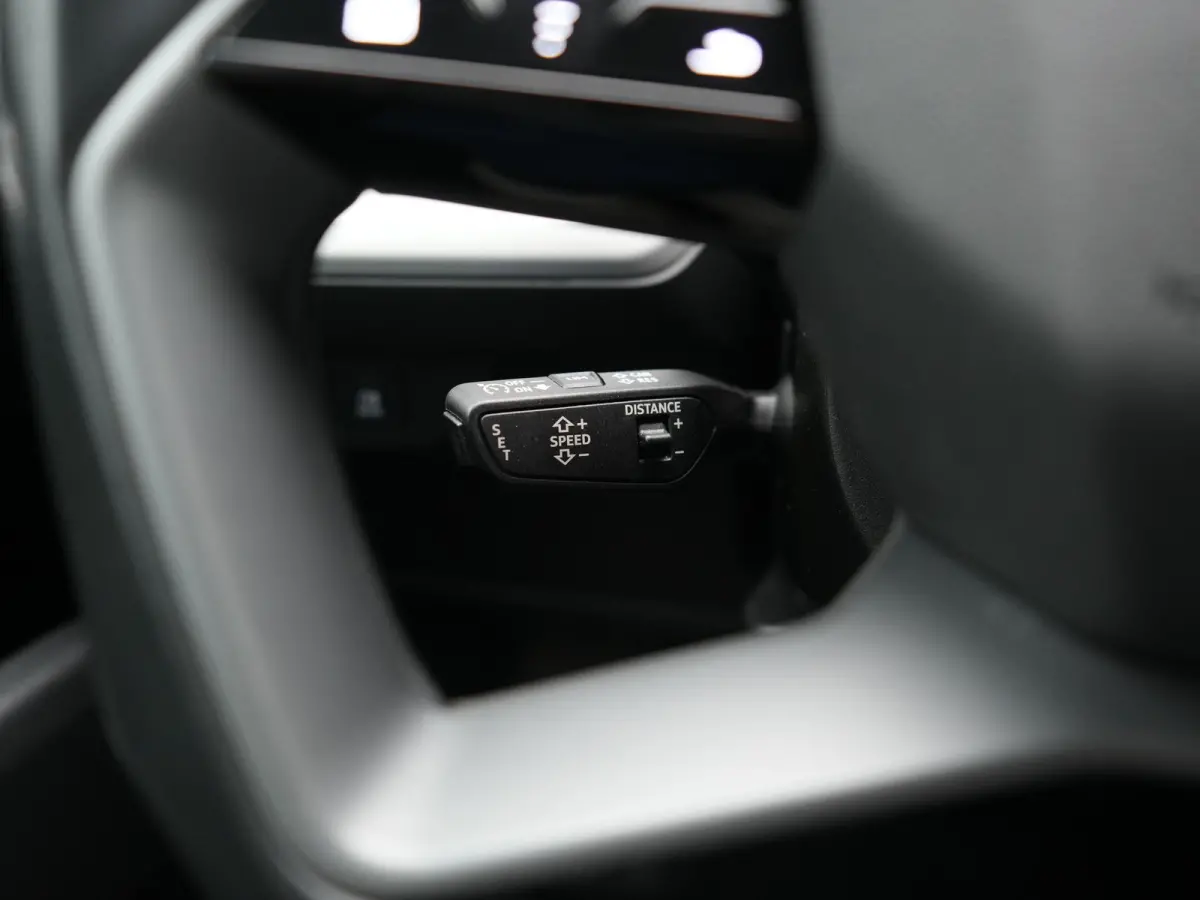 45 Quattro Edition 77 kWh 265pk Dealer O.H. | Trekhaak Af Fabriek | Stoelverwarming | Navigatie | Lane Assist | Virtual Cockpit | DAB | 19"L.M |