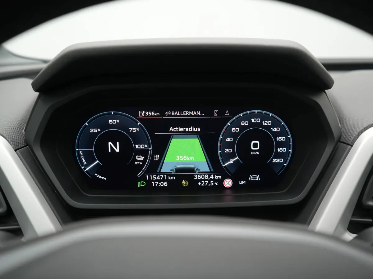45 Quattro Edition 77 kWh 265pk Dealer O.H. | Trekhaak Af Fabriek | Stoelverwarming | Navigatie | Lane Assist | Virtual Cockpit | DAB | 19"L.M |