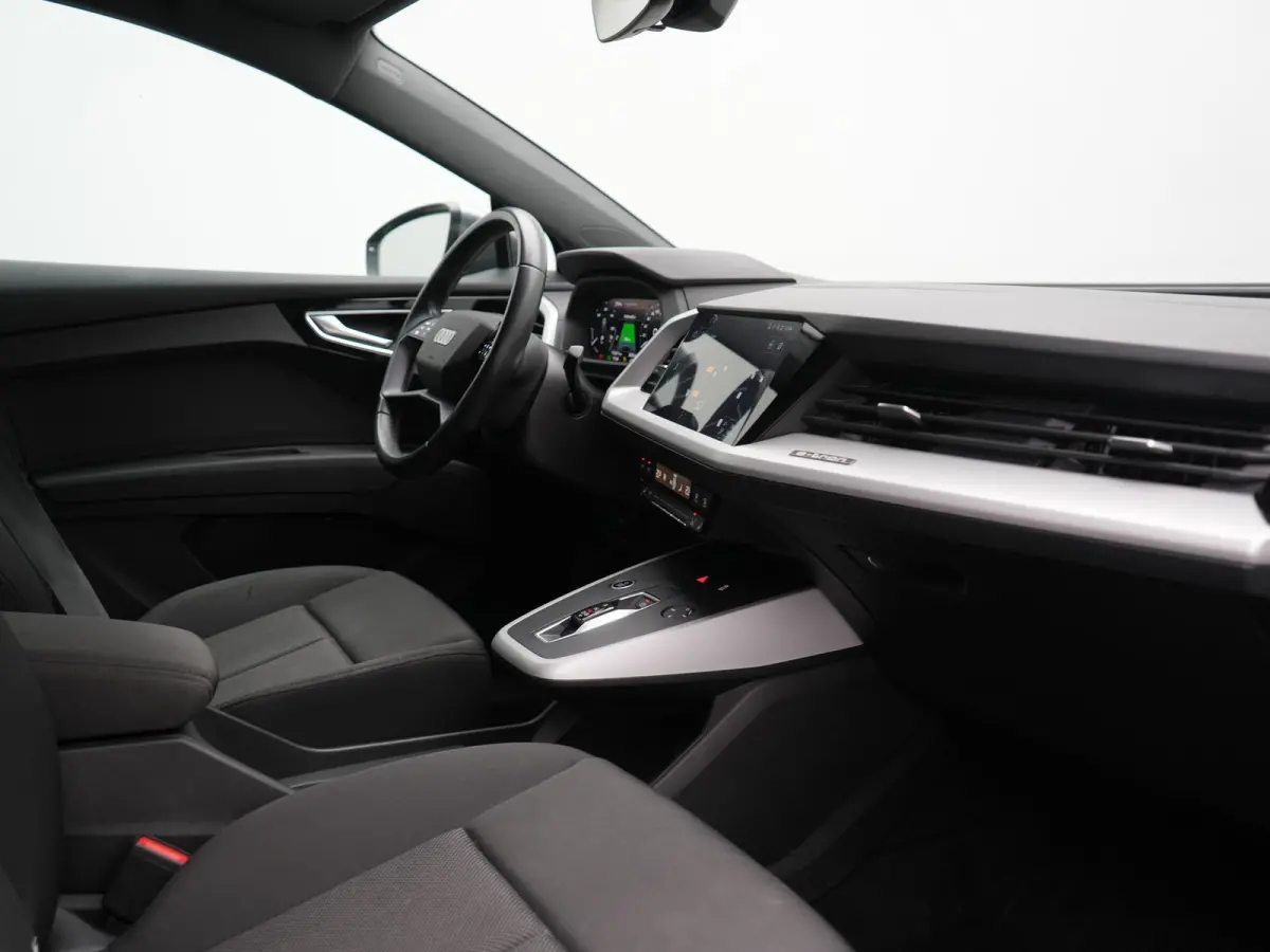45 Quattro Edition 77 kWh 265pk Dealer O.H. | Trekhaak Af Fabriek | Stoelverwarming | Navigatie | Lane Assist | Virtual Cockpit | DAB | 19"L.M |